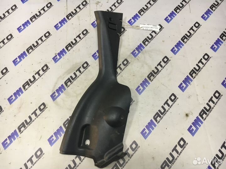 Накладка задней правой стойки Шевроле Авео T250