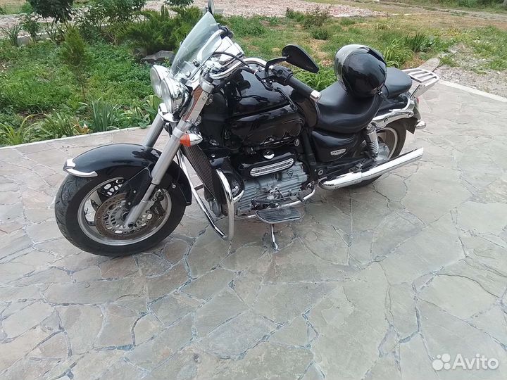Triumph Rocket III