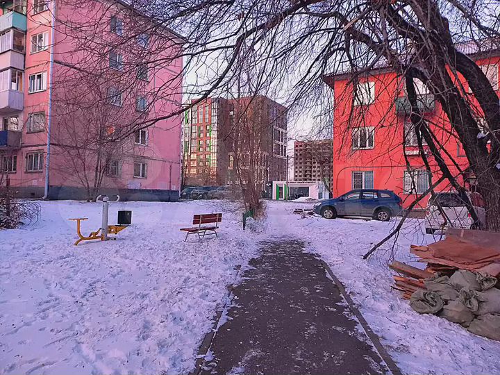 4-к. квартира, 60 м², 4/5 эт.