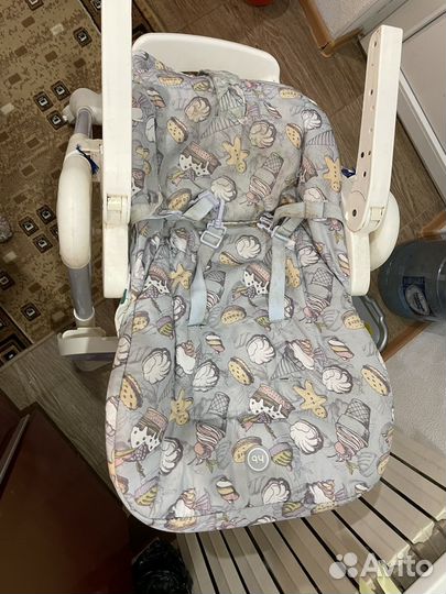 Стульчик для кормления chicco