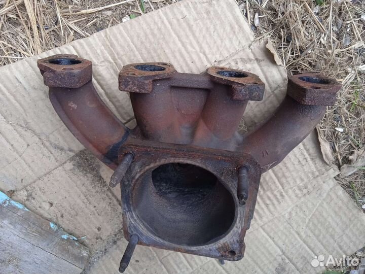 Выпускной коллектор пежо