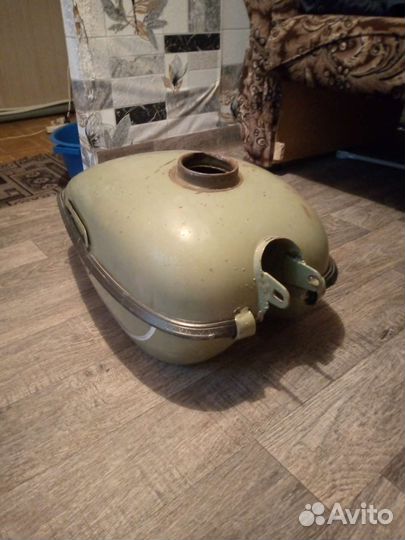 Бак от мотоцикла Урала