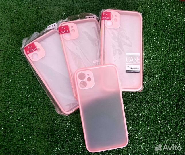 Чехол на iPhone 11