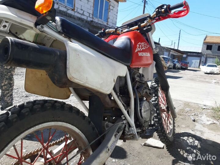 Honda XLR 250