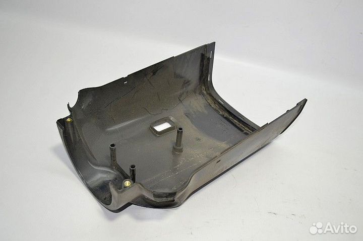 Кожух рулевой колонки, верхняя часть mercedes-benz