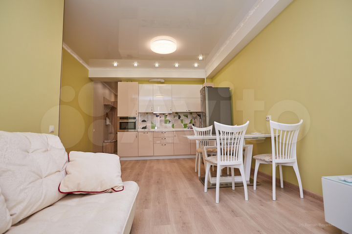 2-к. квартира, 58 м², 9/12 эт.