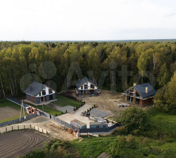 Коттедж 162 м² на участке 10 сот.