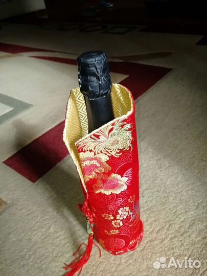 Праздничный Шелковый футляр для бутылки новый Кита