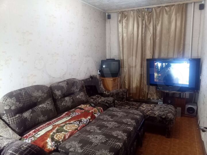 Комната 10 м² в 2-к., 3/9 эт.