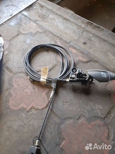 Трос багажника Nissan Almera G15