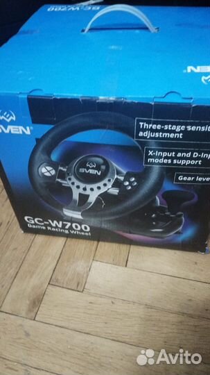 Игровой руль с педалями Sven gc w700