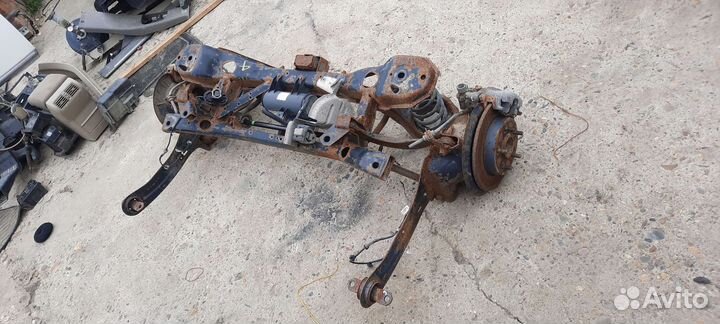 Подрамник с рычагами Mazda 3 bk