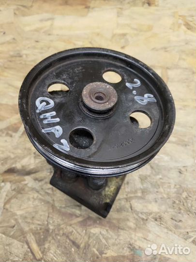 Насос гур дизель Крайслер Вояджер 01-07г