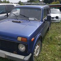 ВАЗ (LADA) 4x4 (Нива) 1.7 MT, 2000, 195 700 км, с пробегом, цена 204 000 руб.