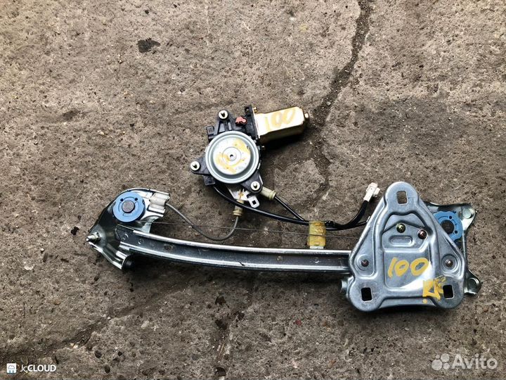 Стеклоподъемник на toyota chaser GX100 1GFE