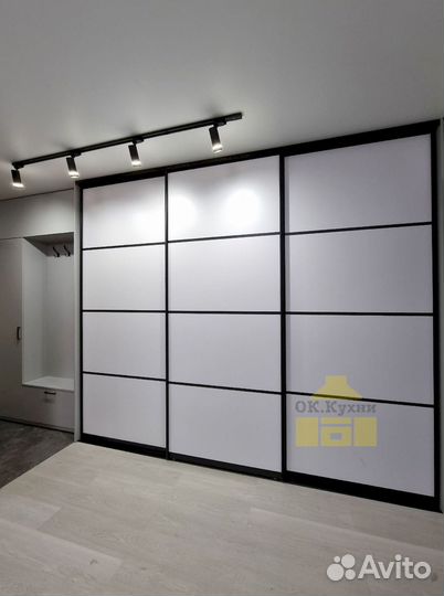 Шкафчик для ванной