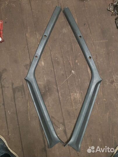 Накладки на передние стойки Паджеро 2