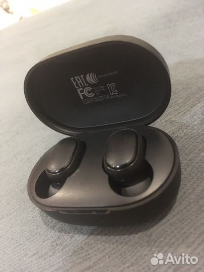 Беспроводные наушники Mi True Wireless Earbuds