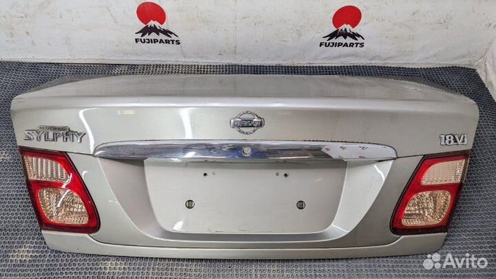 Крышка багажника Nissan Bluebird Sylphy QG10