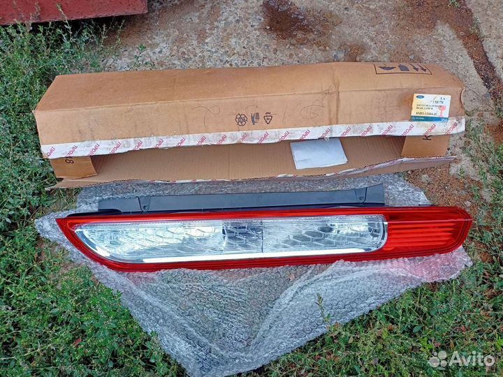Новый оригинальный задний фонарь Ford Focus 2