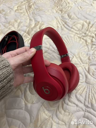 Beats solo pro 3