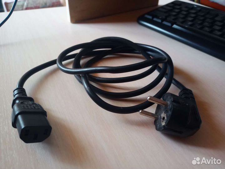 Кабель компьютерный 220V
