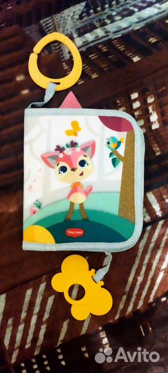 Развивающая книжка Tiny Love