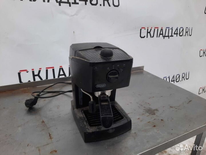 Кофеварка рожковая Delonghi EC145