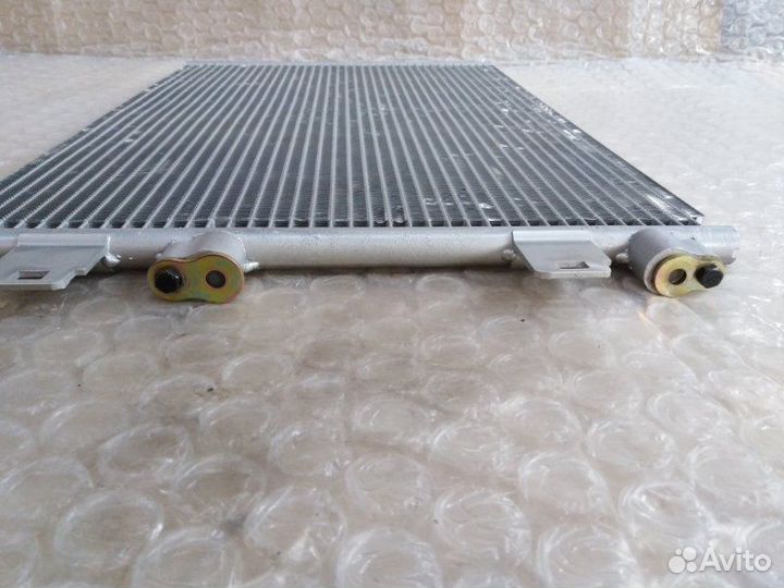 Радиатор кондиционера Renault Logan 2005 - Наст