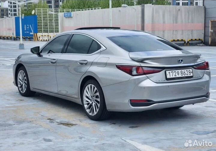 Lexus ES 2.5 CVT, 2024, 200 км