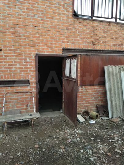 Дом 274,7 м² на участке 12 сот.