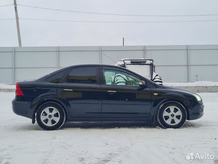 Ford Focus 2.0 AT, 2007, 200 000 км