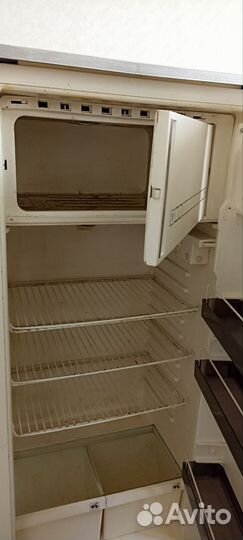 Холодильник Полюс