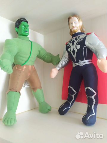 Мягкие фигурки супергерои Тор и Халк