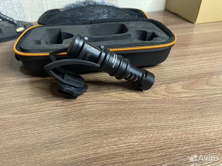 Микрофон: Соmiса сvм-vм10II