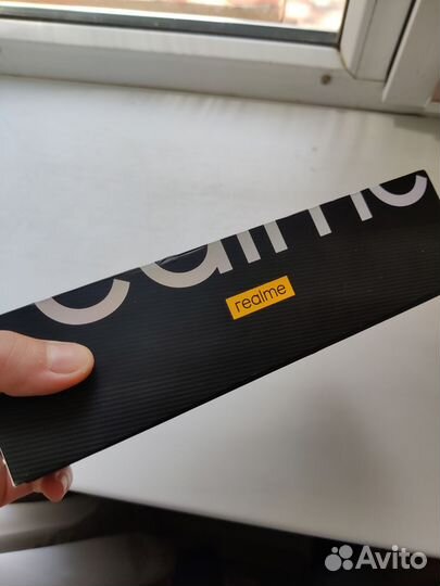 Коробка от телефона realme