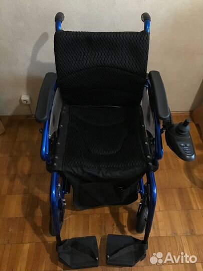 Коляска инвалидная складная с электроприводом
