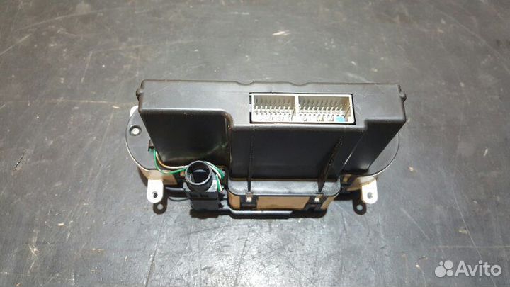 Блок управления климат-контролем Subaru Impreza GD