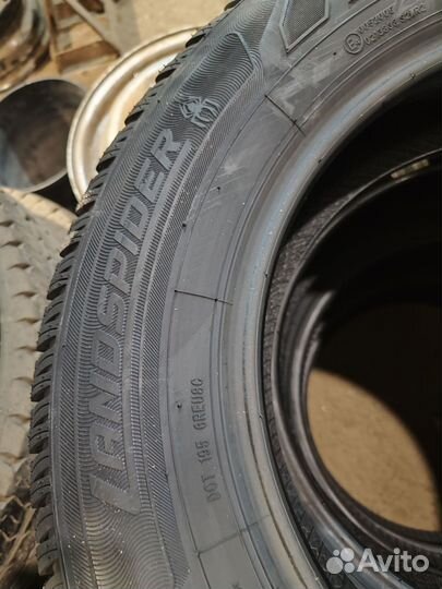 Landspider Wildtraxx A/T II 185/75 R16C 104R