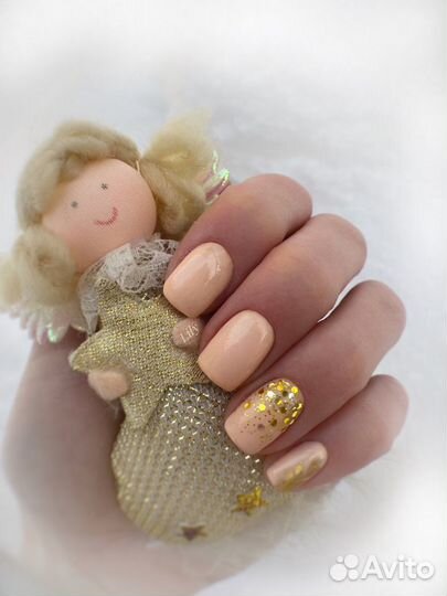 Услуги маникюра