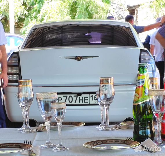 Аренда авто на свадьбу Chrysler 300c