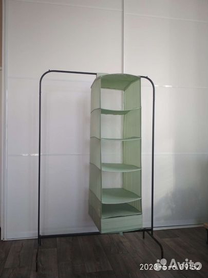 Подвесные полки для одежды