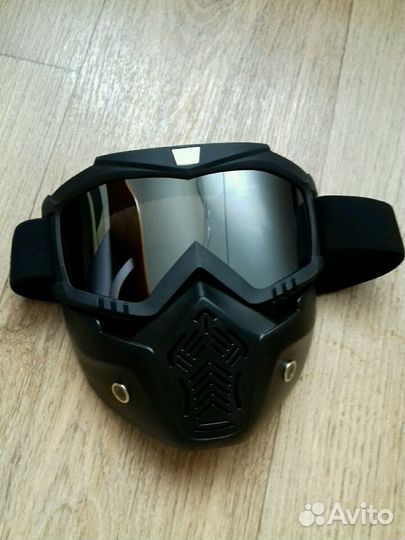 Маска защитная новая