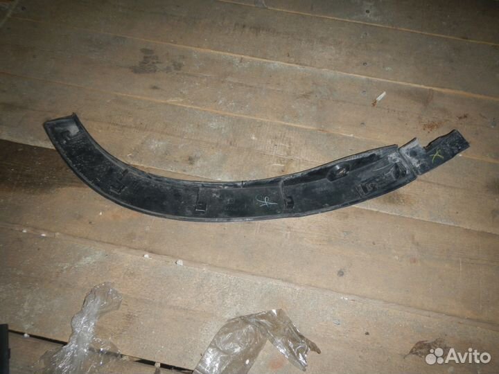 Накладка заднего крыла прав для Toyota Highlande