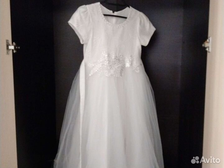 Вечернее платье