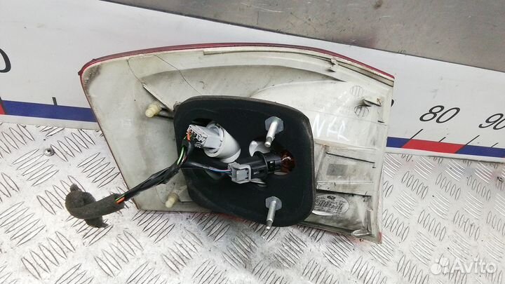 Фонарь Ford Kuga (2008-2012)