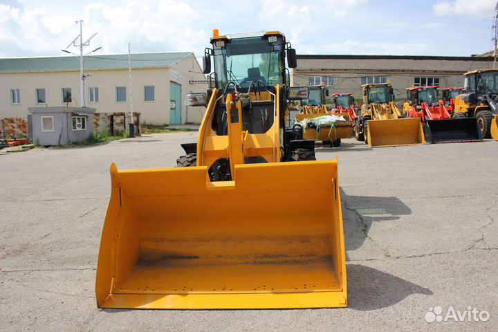 Фронтальный погрузчик Redstar ZL25, 2023