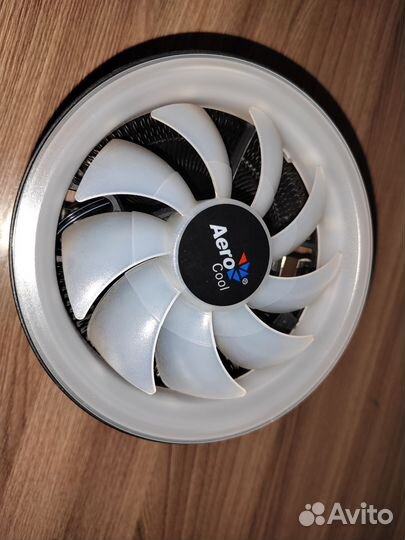 Процессорный кулер aero cool