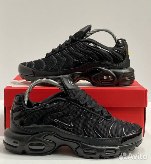 Кроссовки зимние nike tn plus