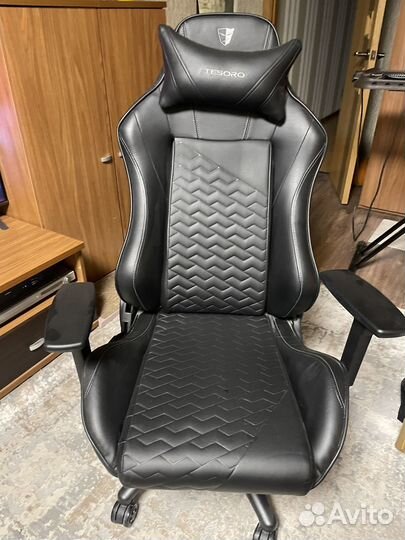 Компьютерное кресло